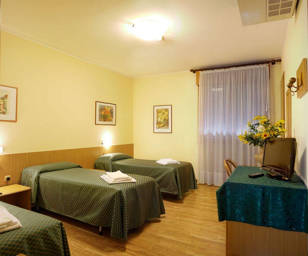 Hotel Agli Olmi San Biagio di Callalta Luaran gambar
