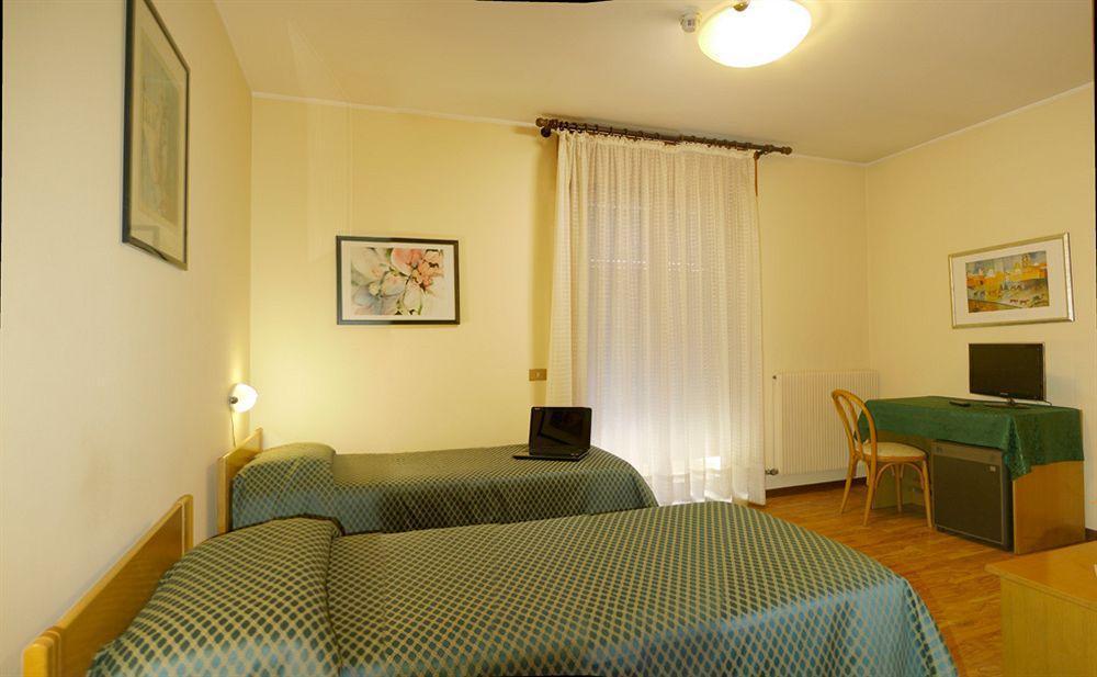 Hotel Agli Olmi San Biagio di Callalta Luaran gambar